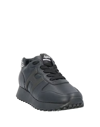 HOGAN SNEAKERS﻿