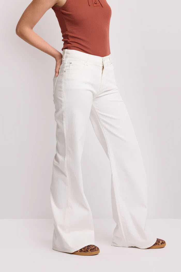 KOCCA Pantaloni in cotone taglio flare - Pantalone Color GERBERT